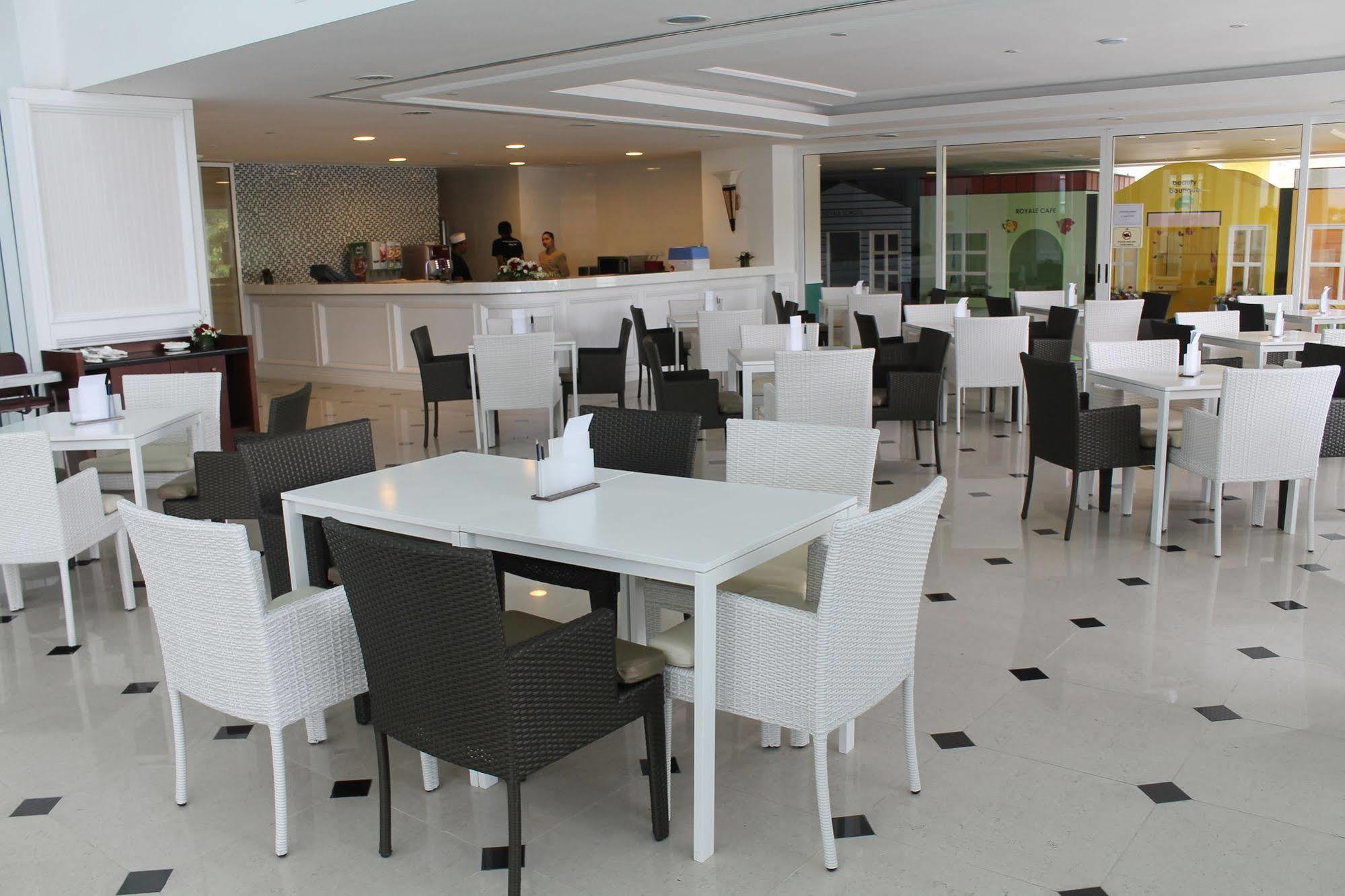 Hotel Royale Chulan Damansara